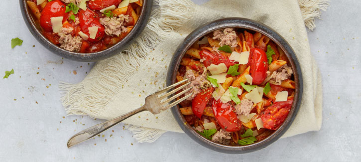 Pasta arrabiata met tonijn