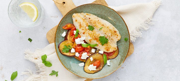 Witvis met gegrilde aubergine