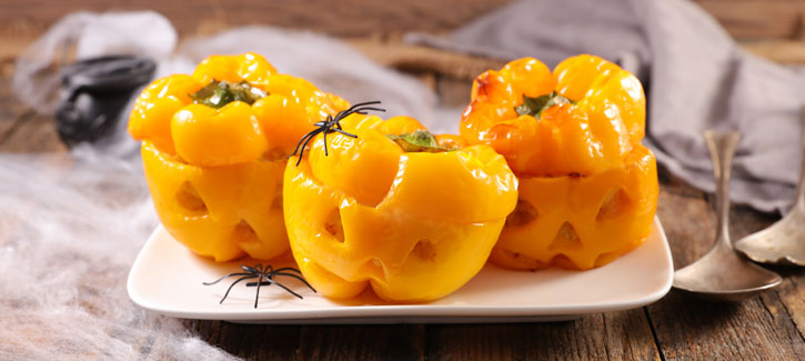 Gevulde Halloween paprika’s
