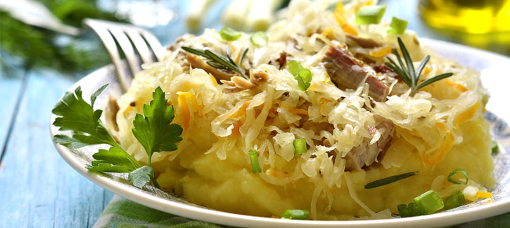 Aardappelpuree met varkensfilet en zuurkool