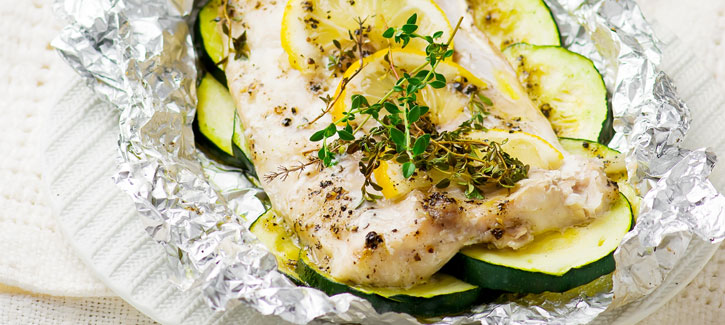 Vispakketje kabeljauw en courgette