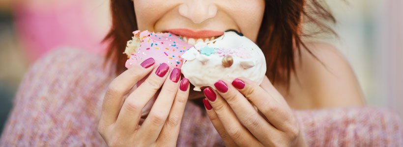 In 5 stappen van je snack-attacks verlost
